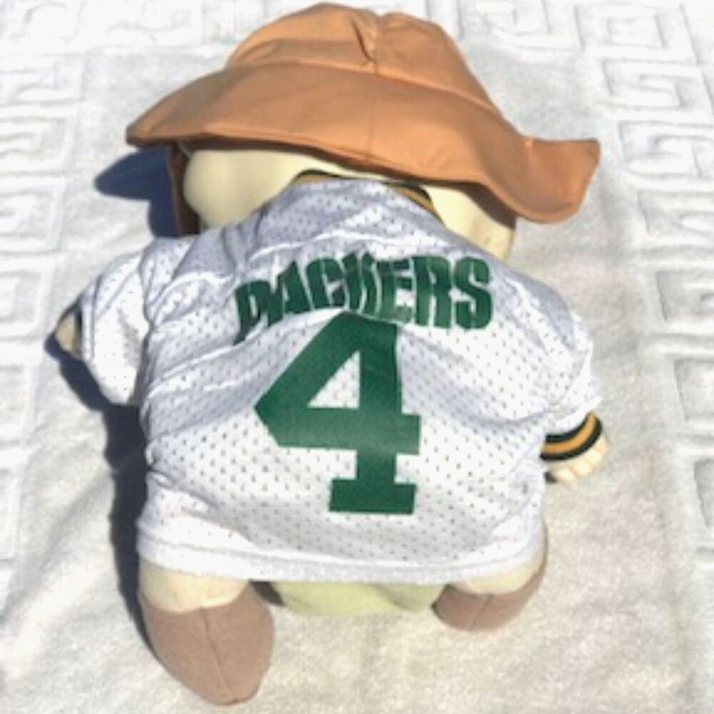 "Chucky" Doll w/ Brett Favre #4 Jersey . Green Bay Packers